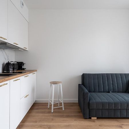 Rentplanet - Legnicka Residence Вроцлав Экстерьер фото