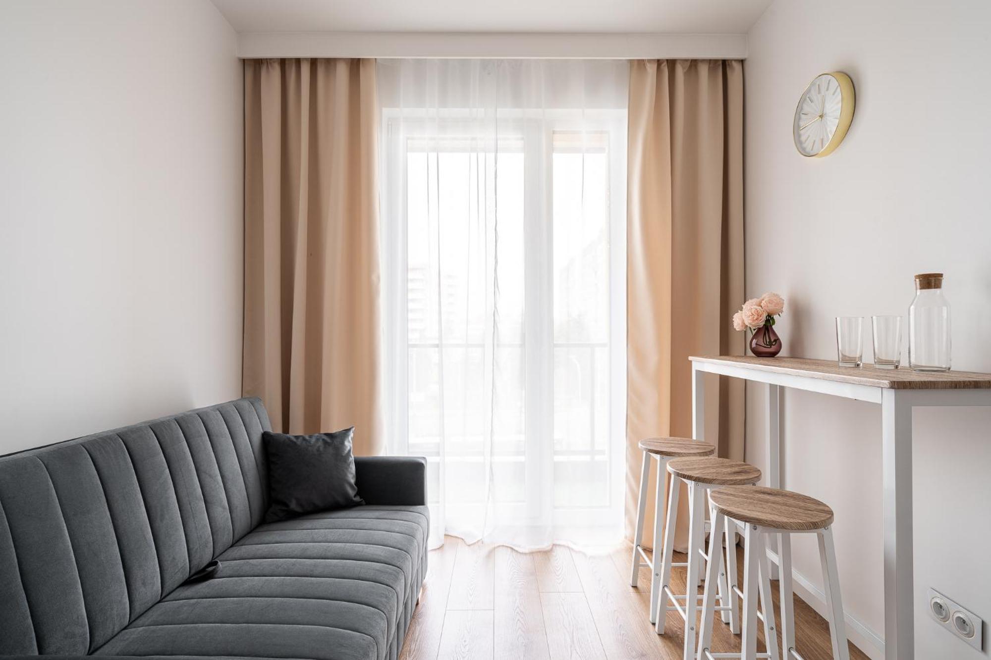 Rentplanet - Legnicka Residence Вроцлав Экстерьер фото
