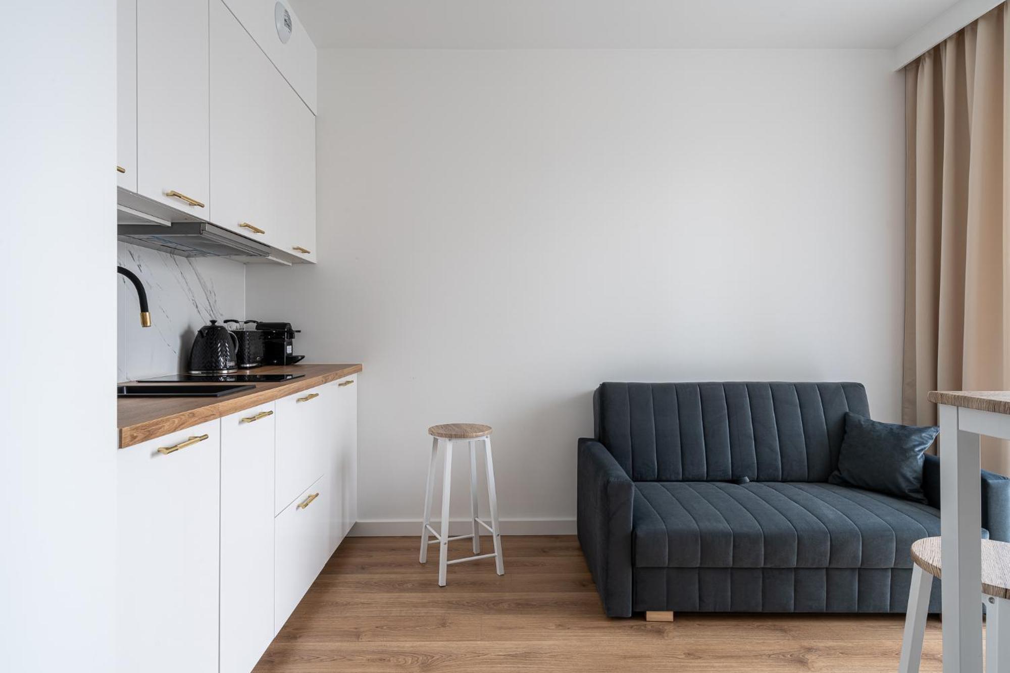 Rentplanet - Legnicka Residence Вроцлав Экстерьер фото